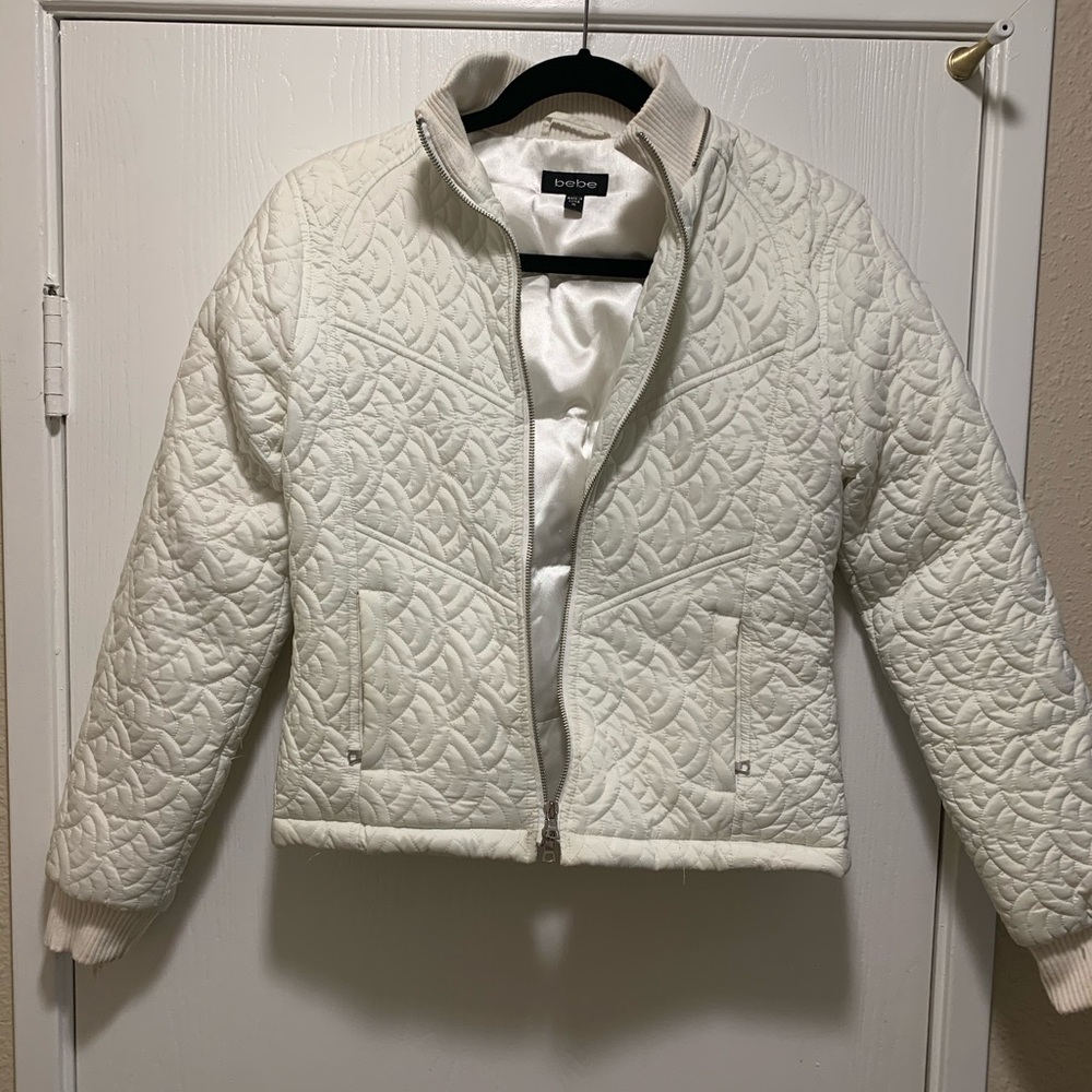 Bebe Quilted Puff Jacket Size Medium